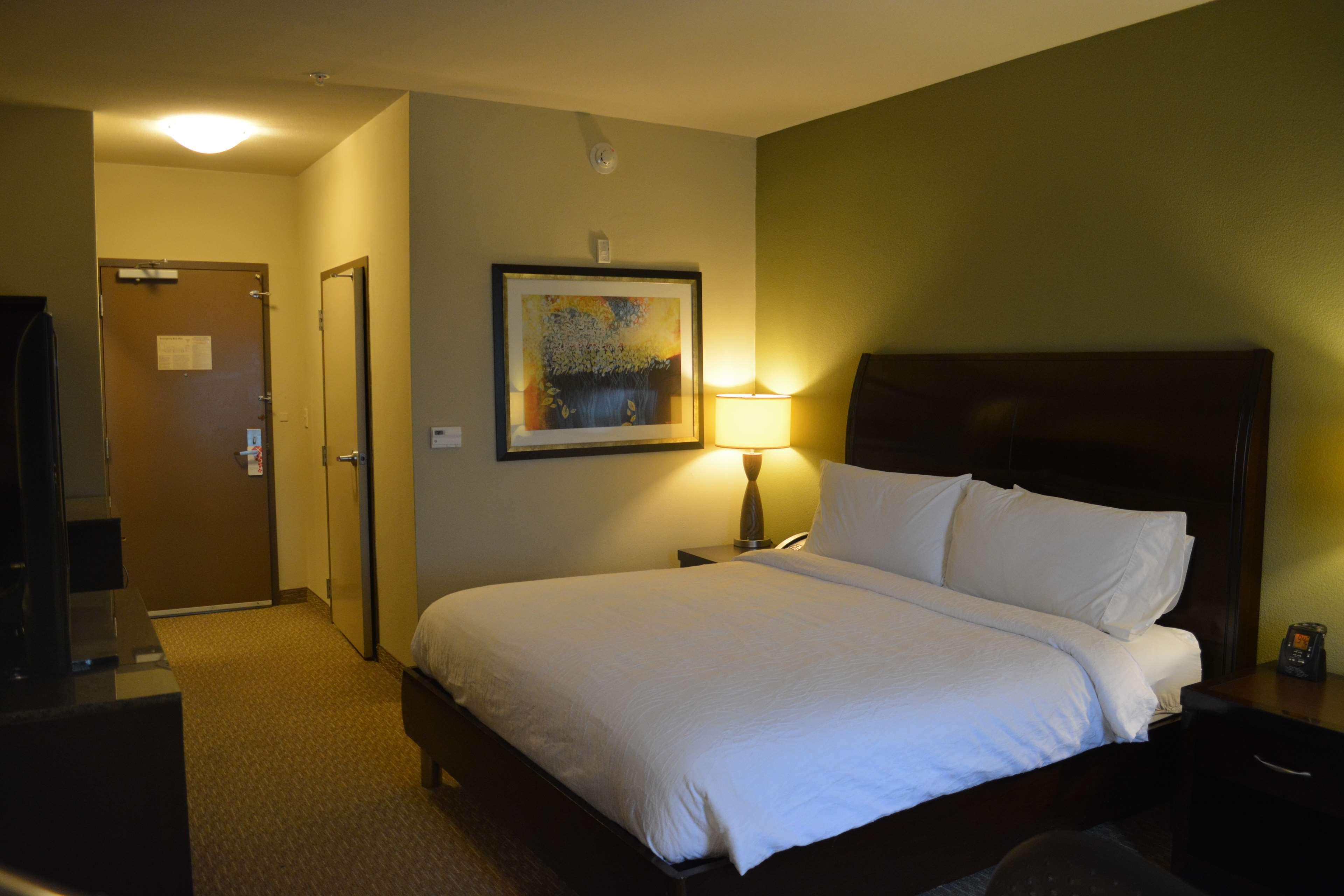 Hilton Garden Inn Houston-Pearland Exterior photo