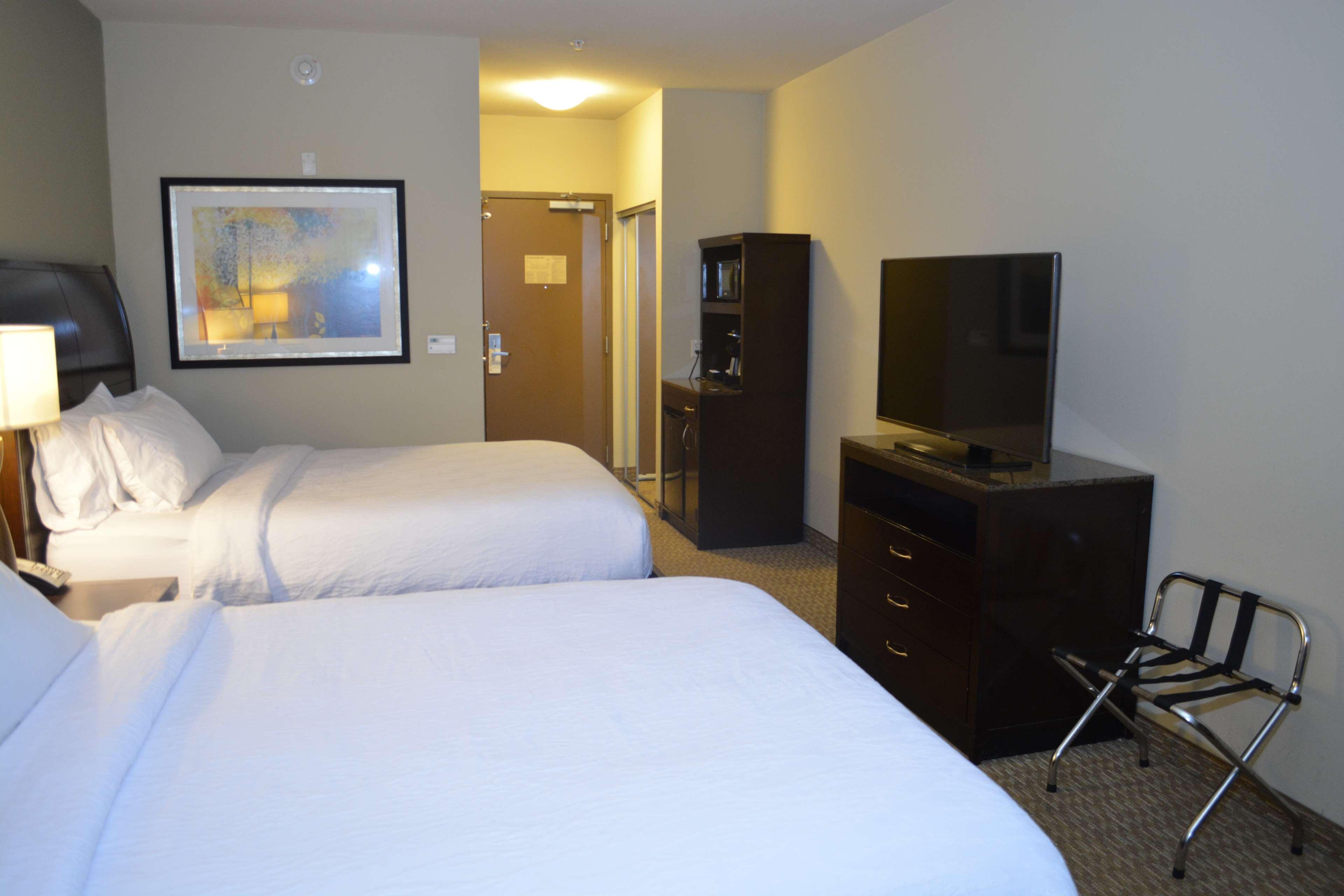 Hilton Garden Inn Houston-Pearland Exterior photo